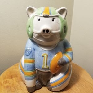 Fashionably Vintage Piggy